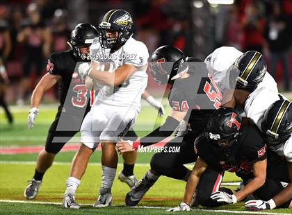 Thumbnail 3 in St. John Bosco @ San Clemente (DIV 1 CIF SS Playoff Quarterfinal) photogallery.