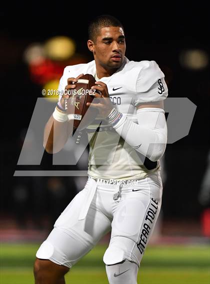 Thumbnail 2 in St. John Bosco @ San Clemente (DIV 1 CIF SS Playoff Quarterfinal) photogallery.