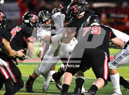 Thumbnail 2 in St. John Bosco @ San Clemente (DIV 1 CIF SS Playoff Quarterfinal) photogallery.