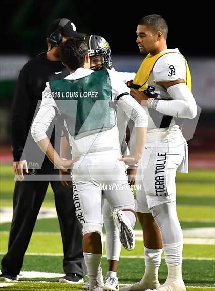 Thumbnail 2 in St. John Bosco @ San Clemente (DIV 1 CIF SS Playoff Quarterfinal) photogallery.