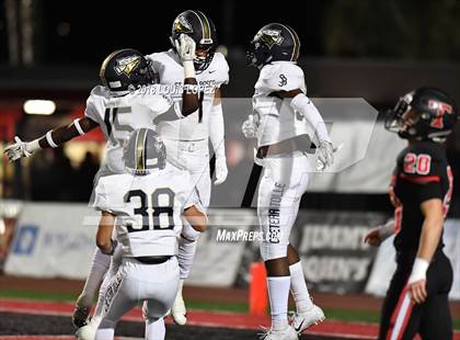 Thumbnail 3 in St. John Bosco @ San Clemente (DIV 1 CIF SS Playoff Quarterfinal) photogallery.