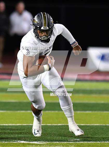 Thumbnail 2 in St. John Bosco @ San Clemente (DIV 1 CIF SS Playoff Quarterfinal) photogallery.