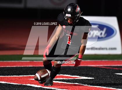 Thumbnail 3 in St. John Bosco @ San Clemente (DIV 1 CIF SS Playoff Quarterfinal) photogallery.