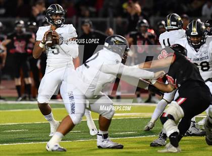 Thumbnail 1 in St. John Bosco @ San Clemente (DIV 1 CIF SS Playoff Quarterfinal) photogallery.