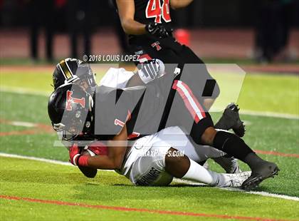 Thumbnail 3 in St. John Bosco @ San Clemente (DIV 1 CIF SS Playoff Quarterfinal) photogallery.