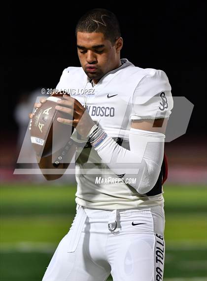 Thumbnail 2 in St. John Bosco @ San Clemente (DIV 1 CIF SS Playoff Quarterfinal) photogallery.