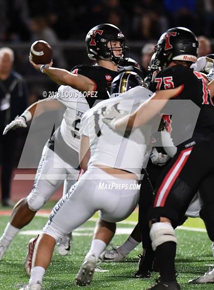 Thumbnail 3 in St. John Bosco @ San Clemente (DIV 1 CIF SS Playoff Quarterfinal) photogallery.