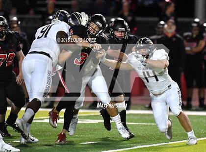 Thumbnail 2 in St. John Bosco @ San Clemente (DIV 1 CIF SS Playoff Quarterfinal) photogallery.