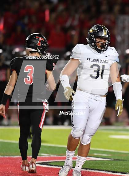 Thumbnail 3 in St. John Bosco @ San Clemente (DIV 1 CIF SS Playoff Quarterfinal) photogallery.