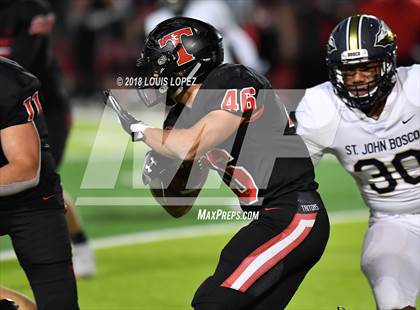 Thumbnail 2 in St. John Bosco @ San Clemente (DIV 1 CIF SS Playoff Quarterfinal) photogallery.
