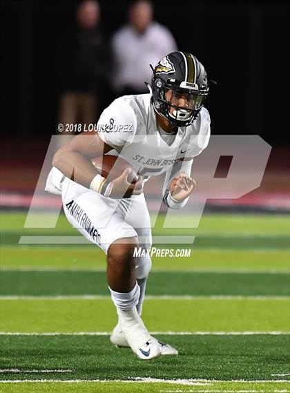 Thumbnail 2 in St. John Bosco @ San Clemente (DIV 1 CIF SS Playoff Quarterfinal) photogallery.