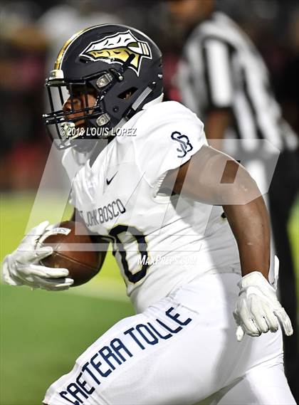 Thumbnail 3 in St. John Bosco @ San Clemente (DIV 1 CIF SS Playoff Quarterfinal) photogallery.