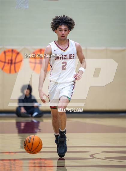 Thumbnail 1 in Mater Dei Catholic vs Mission Hills (CIF SDS Division 1 Round 1) photogallery.