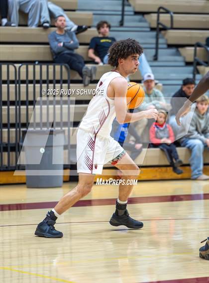 Thumbnail 1 in Mater Dei Catholic vs Mission Hills (CIF SDS Division 1 Round 1) photogallery.