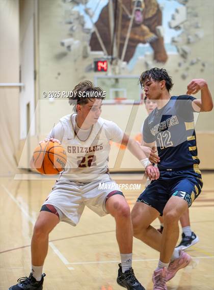Thumbnail 3 in Mater Dei Catholic vs Mission Hills (CIF SDS Division 1 Round 1) photogallery.