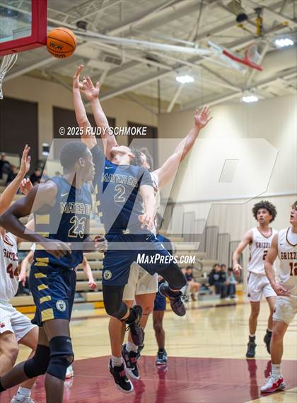 Thumbnail 2 in Mater Dei Catholic vs Mission Hills (CIF SDS Division 1 Round 1) photogallery.