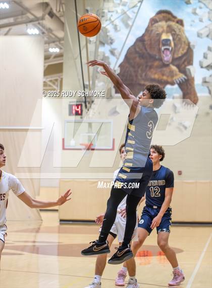 Thumbnail 1 in Mater Dei Catholic vs Mission Hills (CIF SDS Division 1 Round 1) photogallery.