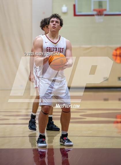 Thumbnail 2 in Mater Dei Catholic vs Mission Hills (CIF SDS Division 1 Round 1) photogallery.