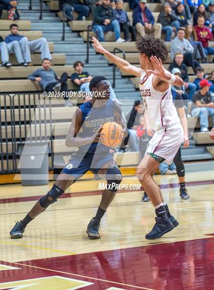 Thumbnail 3 in Mater Dei Catholic vs Mission Hills (CIF SDS Division 1 Round 1) photogallery.