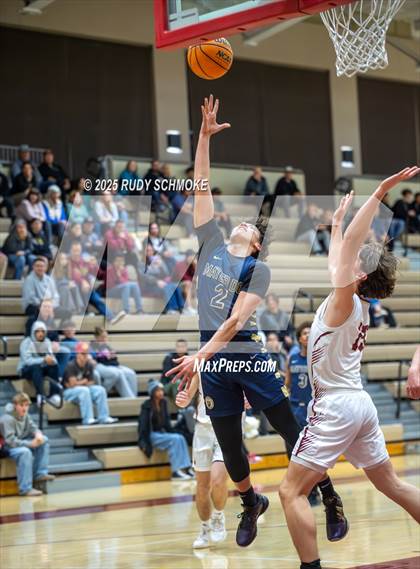 Thumbnail 3 in Mater Dei Catholic vs Mission Hills (CIF SDS Division 1 Round 1) photogallery.