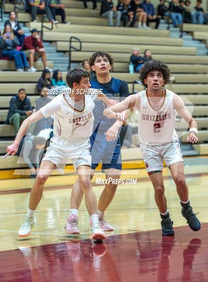 Thumbnail 2 in Mater Dei Catholic vs Mission Hills (CIF SDS Division 1 Round 1) photogallery.