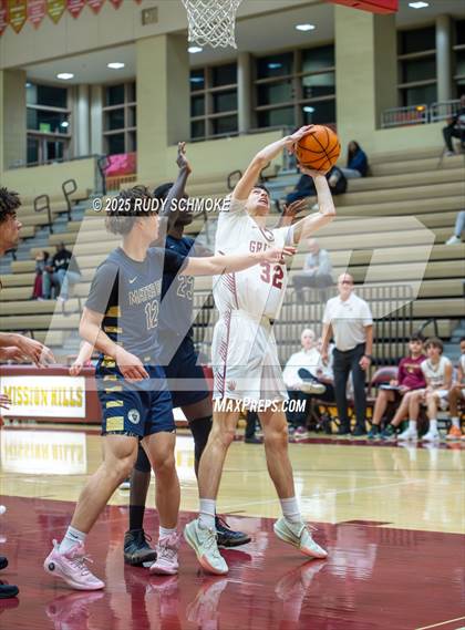 Thumbnail 2 in Mater Dei Catholic vs Mission Hills (CIF SDS Division 1 Round 1) photogallery.