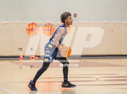 Thumbnail 1 in Mater Dei Catholic vs Mission Hills (CIF SDS Division 1 Round 1) photogallery.