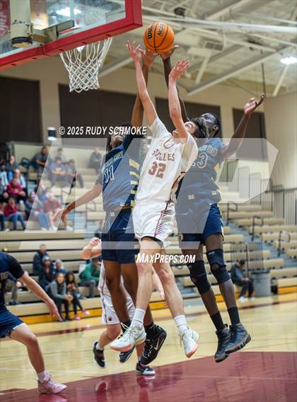 Thumbnail 3 in Mater Dei Catholic vs Mission Hills (CIF SDS Division 1 Round 1) photogallery.