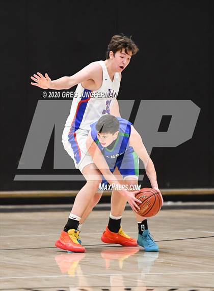 Thumbnail 1 in Tamalpais Boys Basketball (Extending the Season) photogallery.