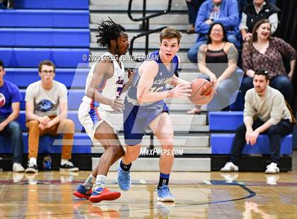 Thumbnail 3 in Tamalpais Boys Basketball (Extending the Season) photogallery.