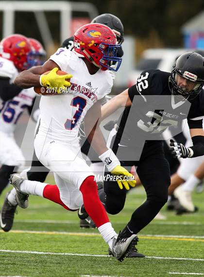 Thumbnail 3 in Jeannette vs. Homer-Center (PIAA 1A Championship) photogallery.