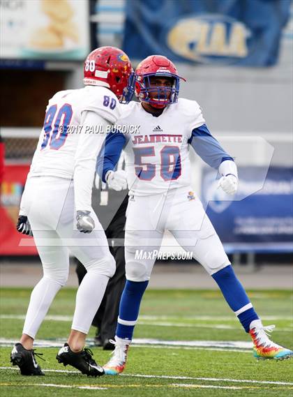 Thumbnail 2 in Jeannette vs. Homer-Center (PIAA 1A Championship) photogallery.