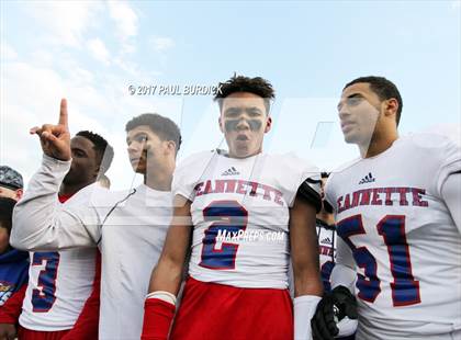 Thumbnail 3 in Jeannette vs. Homer-Center (PIAA 1A Championship) photogallery.