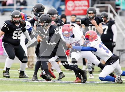 Thumbnail 1 in Jeannette vs. Homer-Center (PIAA 1A Championship) photogallery.