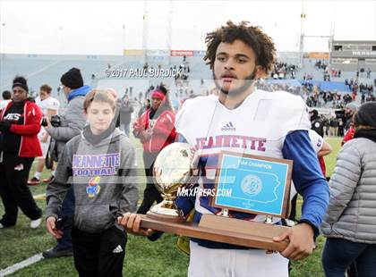 Thumbnail 1 in Jeannette vs. Homer-Center (PIAA 1A Championship) photogallery.