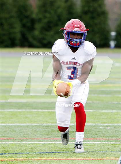 Thumbnail 1 in Jeannette vs. Homer-Center (PIAA 1A Championship) photogallery.