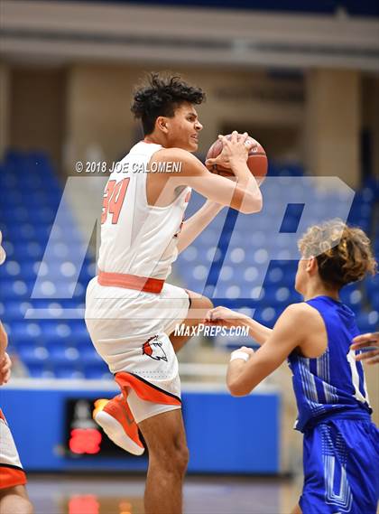 Thumbnail 3 in Brandeis vs Jay [John] photogallery.