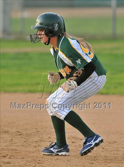 Thumbnail 1 in Canyon @ Fountain Valley photogallery.