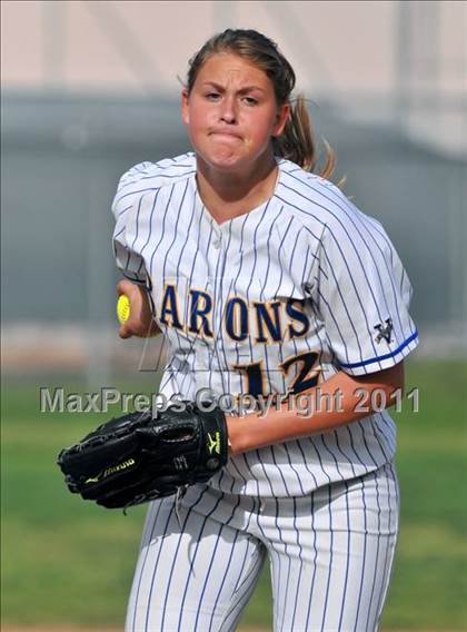 Thumbnail 3 in Canyon @ Fountain Valley photogallery.