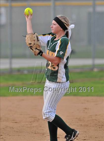 Thumbnail 3 in Canyon @ Fountain Valley photogallery.