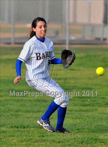 Thumbnail 3 in Canyon @ Fountain Valley photogallery.