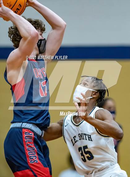Thumbnail 2 in Terry Sanford @ E.E. Smith photogallery.