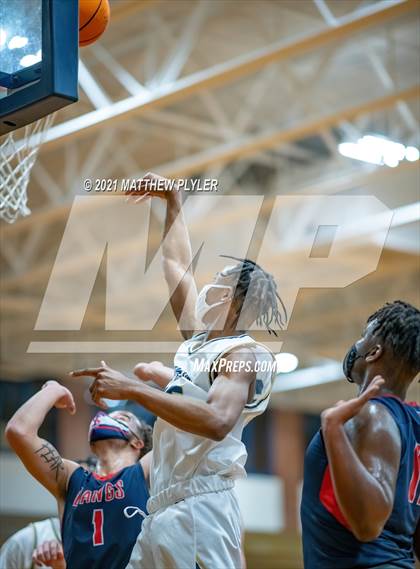 Thumbnail 3 in Terry Sanford @ E.E. Smith photogallery.