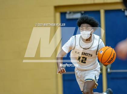 Thumbnail 2 in Terry Sanford @ E.E. Smith photogallery.
