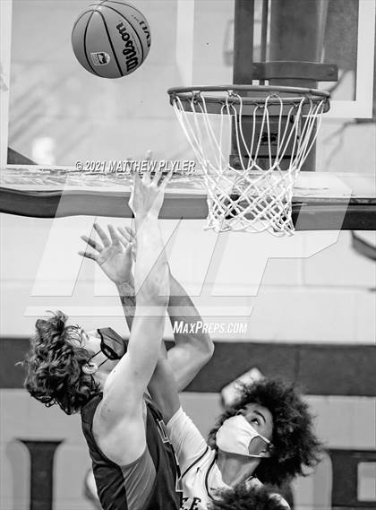 Thumbnail 1 in Terry Sanford @ E.E. Smith photogallery.
