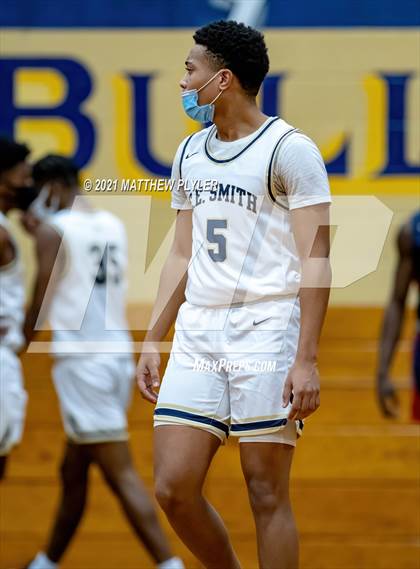 Thumbnail 2 in Terry Sanford @ E.E. Smith photogallery.