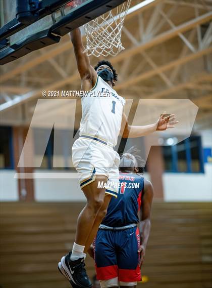 Thumbnail 2 in Terry Sanford @ E.E. Smith photogallery.