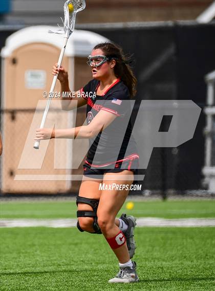 Thumbnail 1 in Narragansett vs. Westerly (RIIL D3 Final) photogallery.