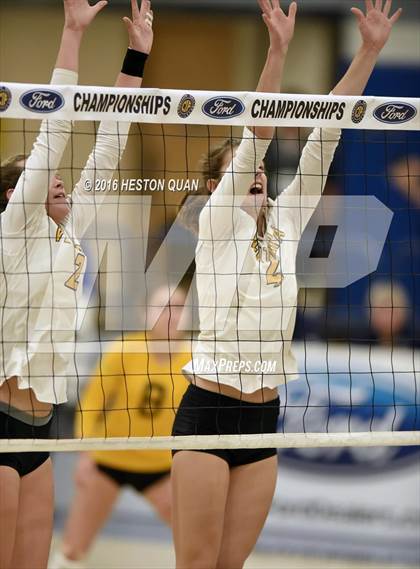 Thumbnail 1 in Ventura vs. Beckman (CIF-SS D2 Final) photogallery.