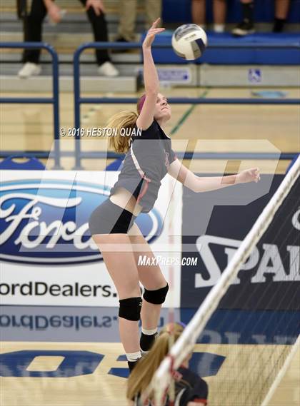 Thumbnail 3 in Ventura vs. Beckman (CIF-SS D2 Final) photogallery.